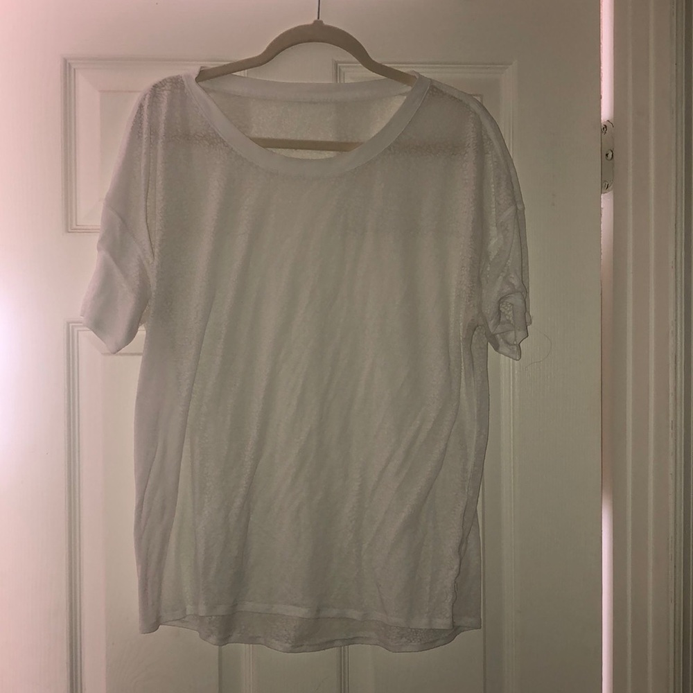Lululemon Veil White T Shirt Size 10 - LIKE NEW